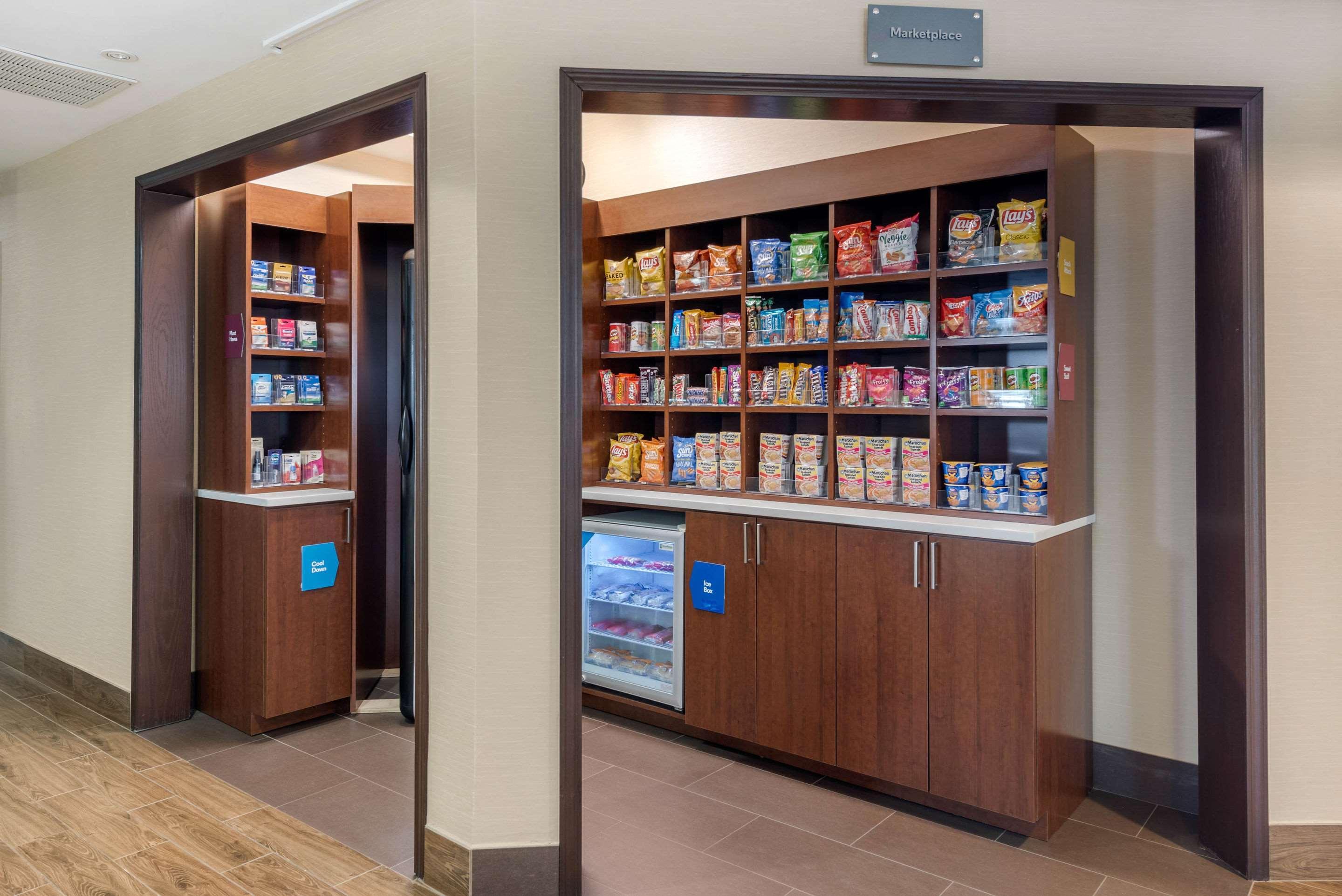 Comfort Suites Lafayette University Area Экстерьер фото